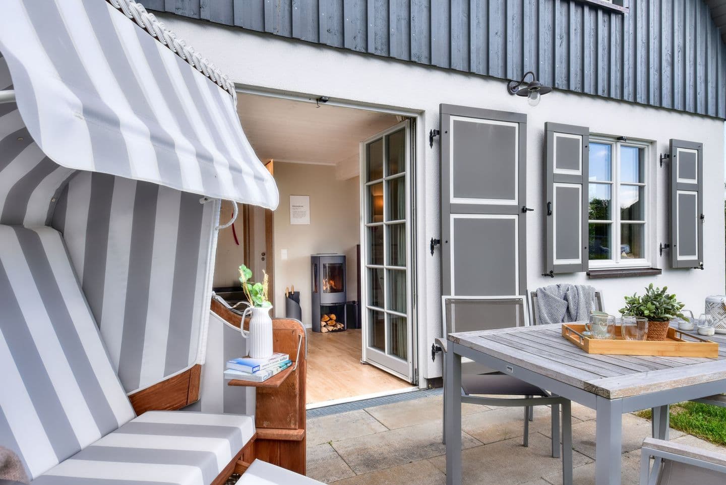 Ferienhaus Küstenkind Feriendorf 08 Klein Stresow Rügen in Klein Stresow – Terrasse