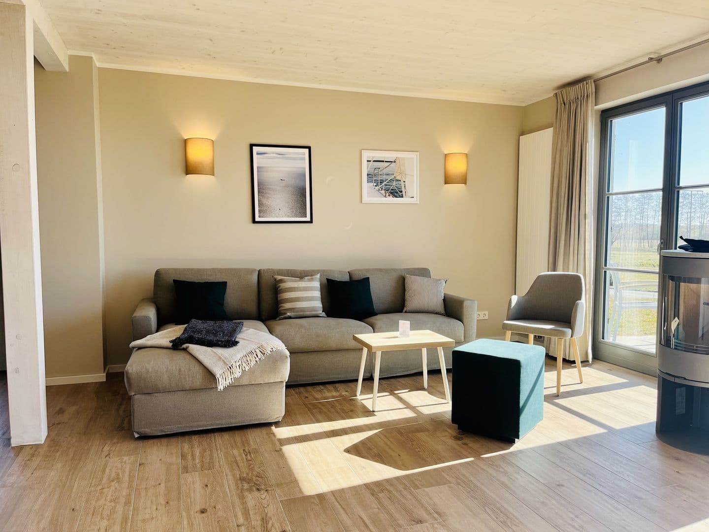 Ferienhaus Seeblick 19 Feriendorf Klein Stresow Rügen in Klein Stresow – Wohnzimmer