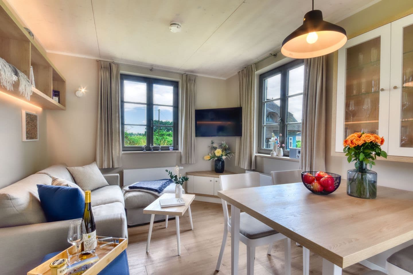 Ferienhaus Sehnsuchtsort 04 Feriendorf Klein Stresow Rügen in Klein Stresow – Wohnzimmer