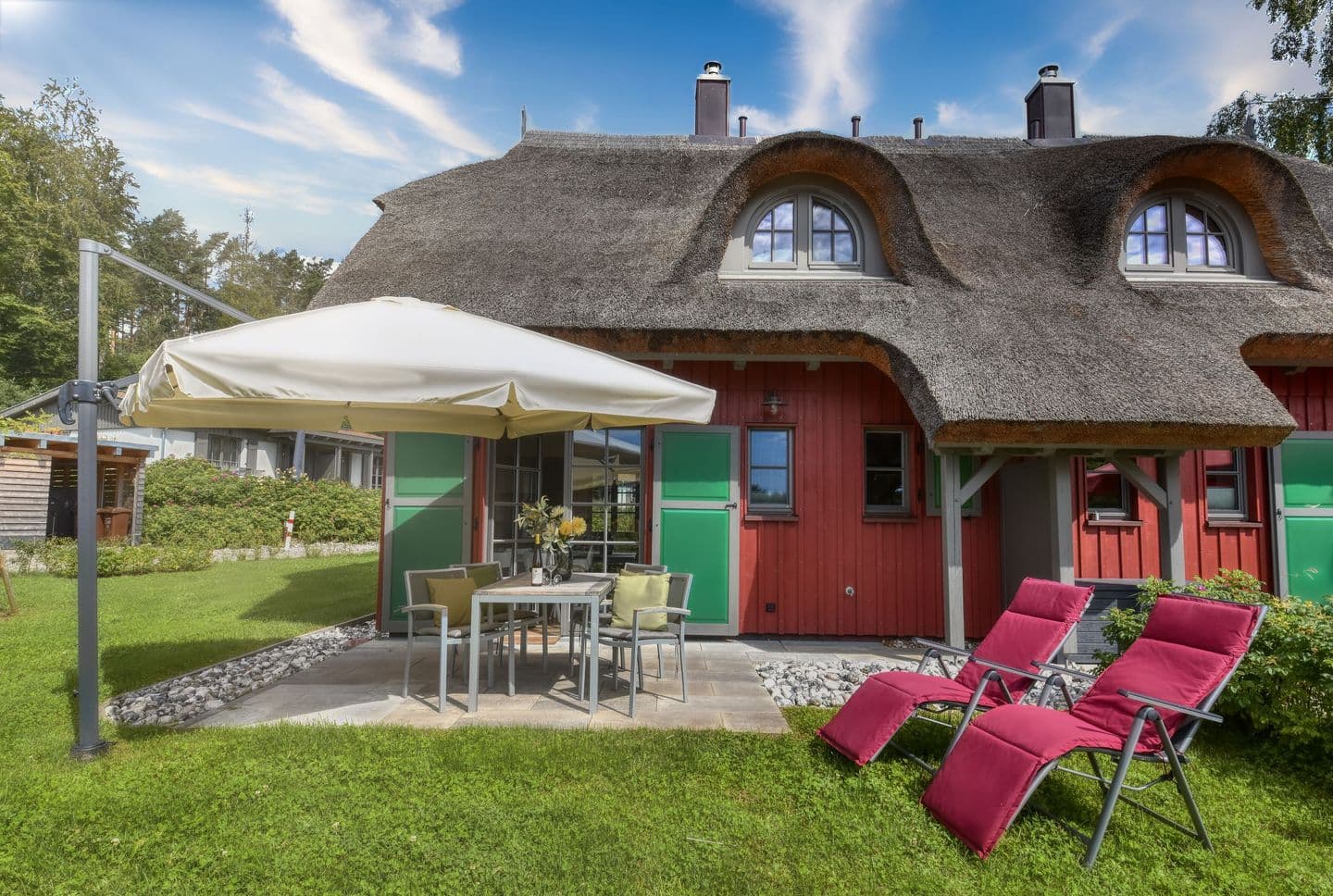 Ferienhaus Zehnmorgen 12 Feriendorf Klein Stresow Rügen in Klein Stresow – Terrasse