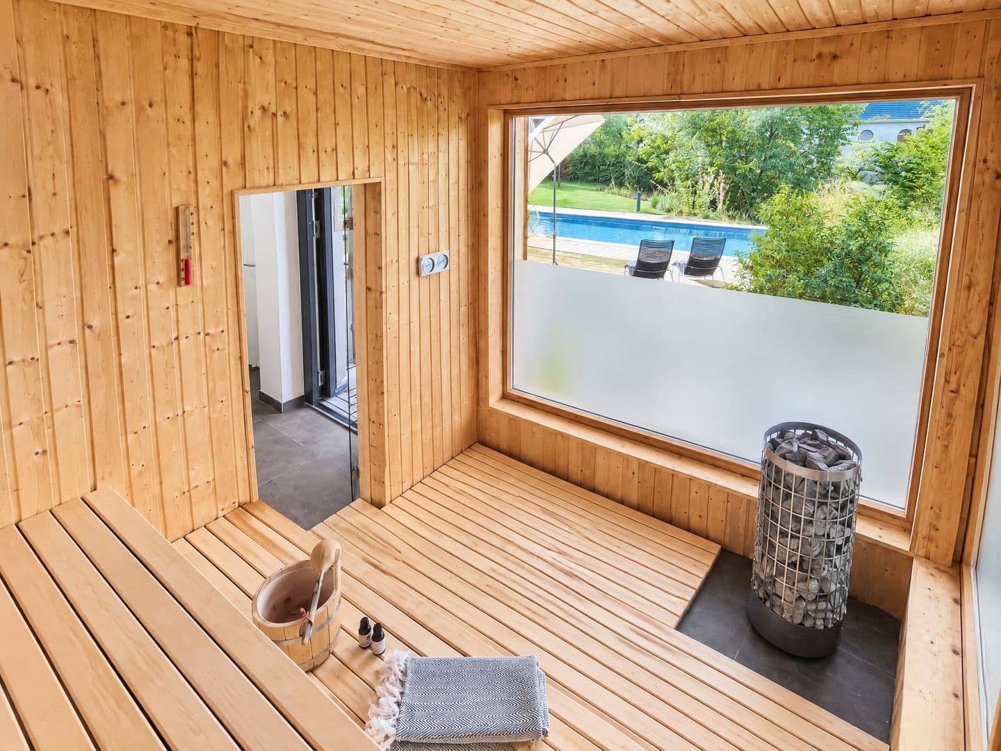 Ferienwohnung Fürst Malte Loft I Design & Pool Putbus in Putbus – Sauna