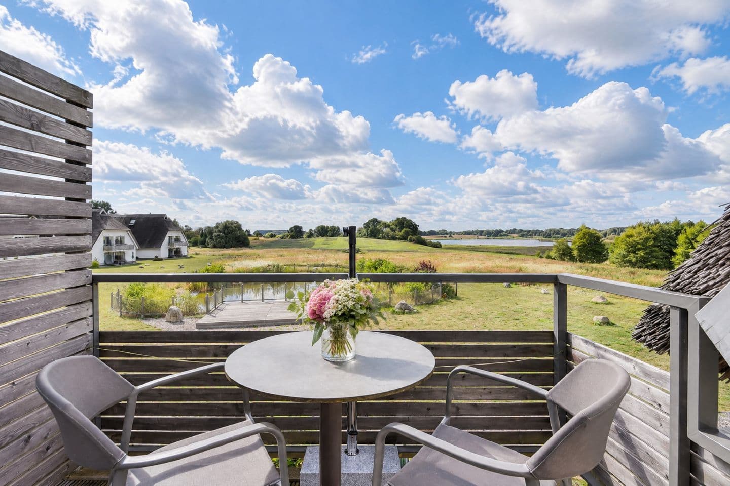 Ferienwohnung Grasmücke 09 im Wreecher Idyll Rügen in Wreechen – Balkon