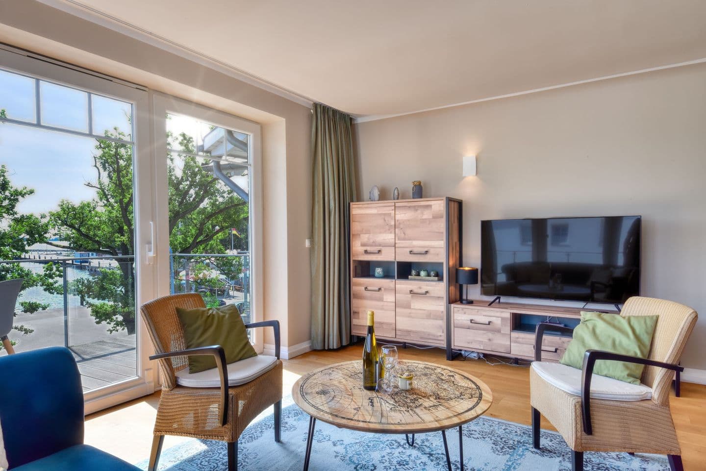 Ferienwohnung Hafenblick in Lauterbach in Putbus – Wohnzimmer