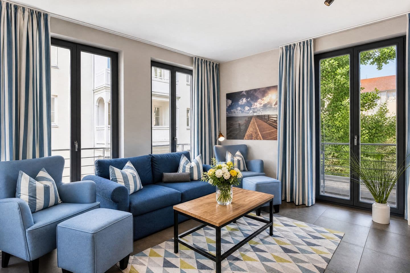 Ferienwohnung Reetkoje 2 in der Villa Martha Binz in Binz – Wohnzimmer