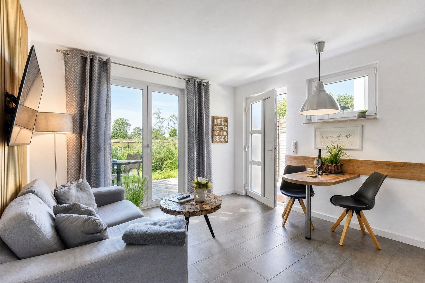 Ferienwohnung Steuerbord 2 im Haus Quartier Sellin in Sellin – Wohnzimmer