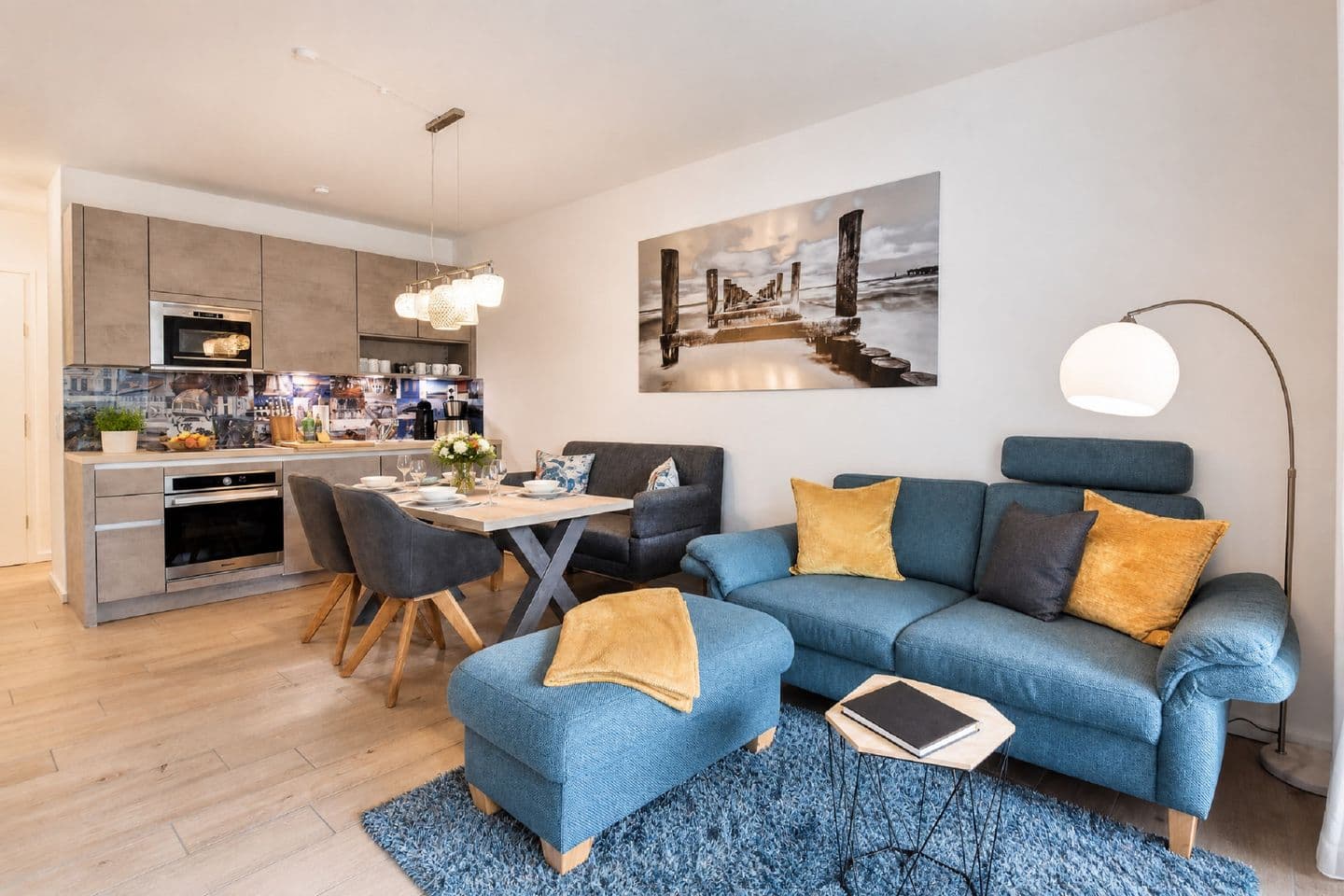 Ferienwohnung StrandGut 2 in der Villa Sofie Binz in Binz – Wohnzimmer